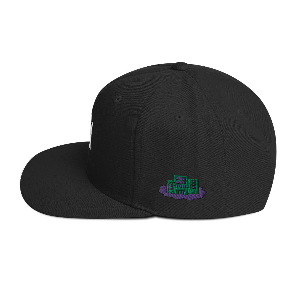 Initial snapback cap